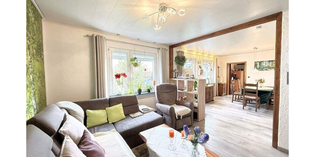 Einfamilienhaus Lindlar Linde - 7 Zimmer, 178 m&sup2;, 499.000&euro; | Angebot:24874677