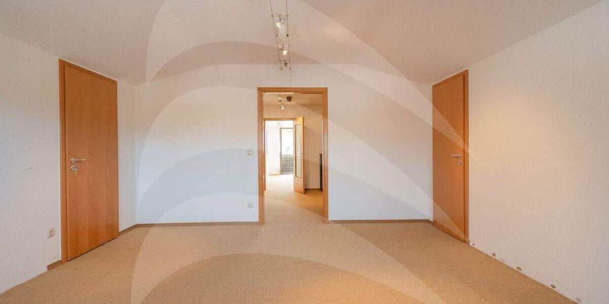 Mehrfamilienhaus, Wohnhaus Hauzenberg - 9 Zimmer, 350 m&sup2;, 697.000&euro; | Angebot:25730943