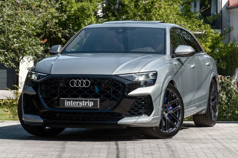 Audi RSQ8 9.700 km 145.990 € Langweid am Lech 86462