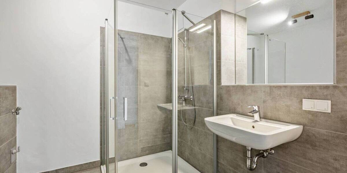 Etagenwohnung Bremen Handelshäfen - 2 Zimmer, 51 m&sup2;, 794&euro; | Angebot:25996312