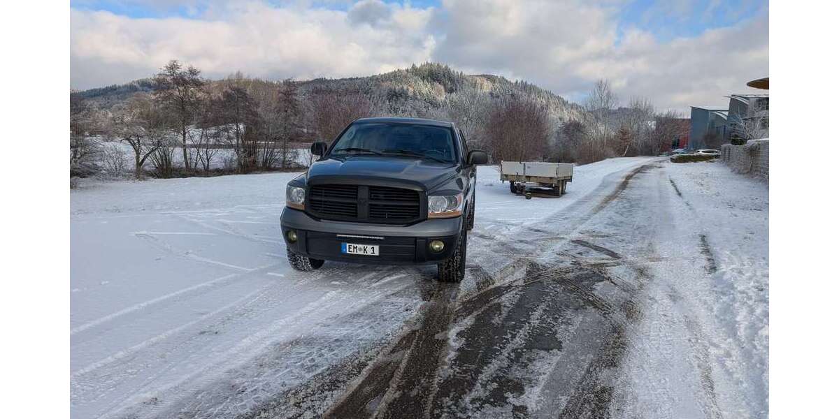 Dodge RAM 243.000 km 14.500 &euro; Gutach 79291