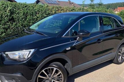 Opel Crossland (X)