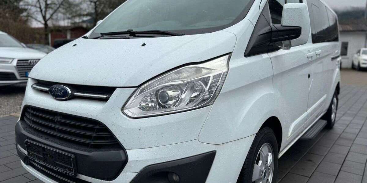 Ford Tourneo Custom 185.500 km 14.900 &euro; Murrhardt 71540