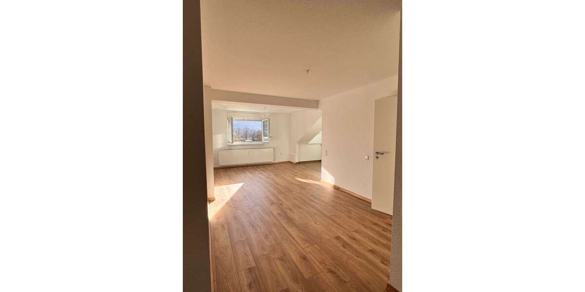 Etagenwohnung Ettlingen - 4 Zimmer, 99 m&sup2;, 395.000&euro; | Angebot:27029712