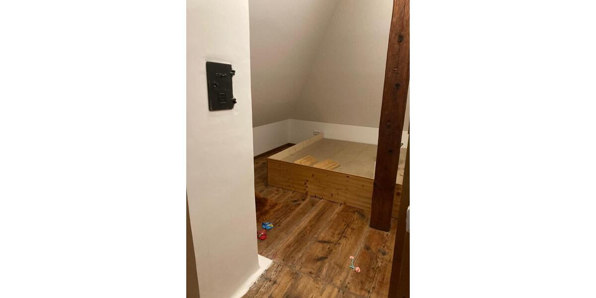 Einfamilienhaus Oberdachstetten - 5.5 Zimmer, 210 m&sup2;, 350.000&euro; | Angebot:26409968