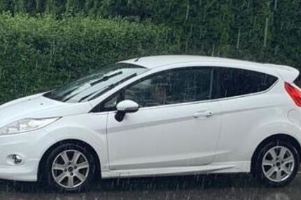 Ford Fiesta 145.252 km 4.200 &euro; Gammertingen 72501