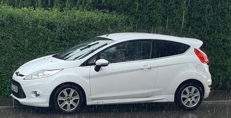 Ford Fiesta 145.252 km 4.200 &euro; Gammertingen 72501