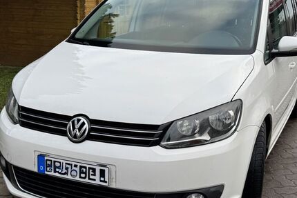 VW Touran 203.190 km 5.999 &euro; Wriezen 16269