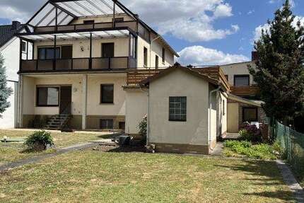 Haus zum Kaufen in Karben 672.000 € 234 m²