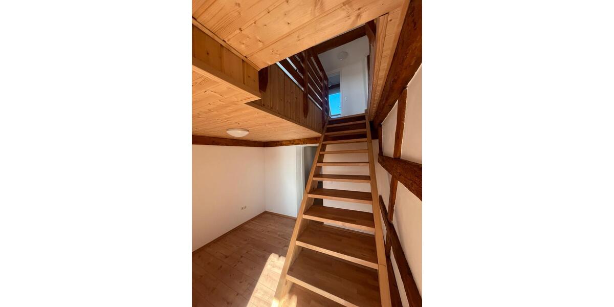 Bauernhaus, Landhaus Rottenburg am Neckar - 4 Zimmer, 135 m&sup2;, 1.100&euro; | Angebot:25420875