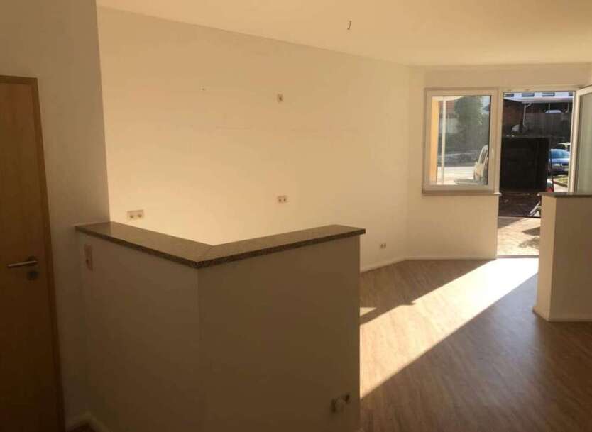 Wohnung zum Kaufen in Neustadt an der Orla 70.000 € 56 m²