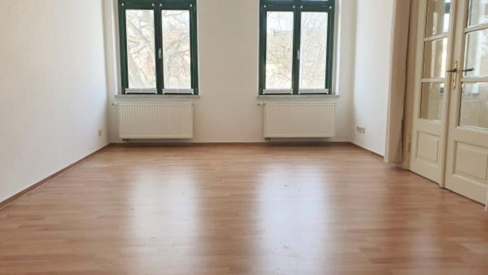 großzügige 4 RW in der Dr.- W.- Külz- Straße mit Gartennutzung zimmer