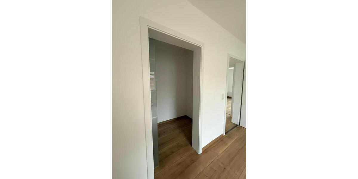 Etagenwohnung Lauingen (Donau) - 3 Zimmer, 76 m&sup2;, 1.090&euro; | Angebot:25382363