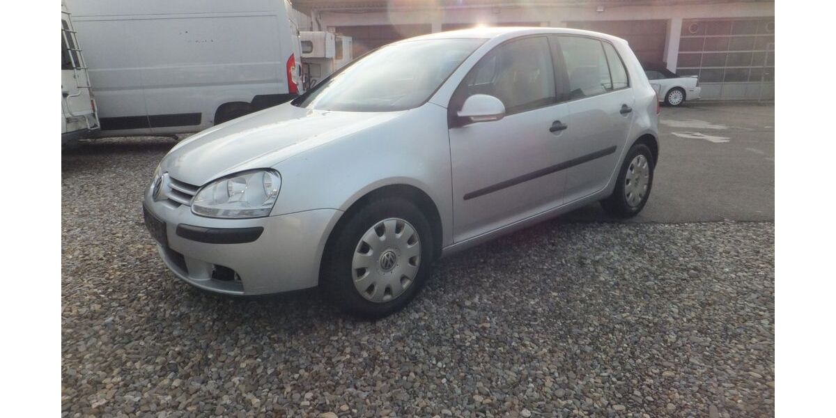 VW Golf 315.000 km 650 &euro; Würzburg 97076