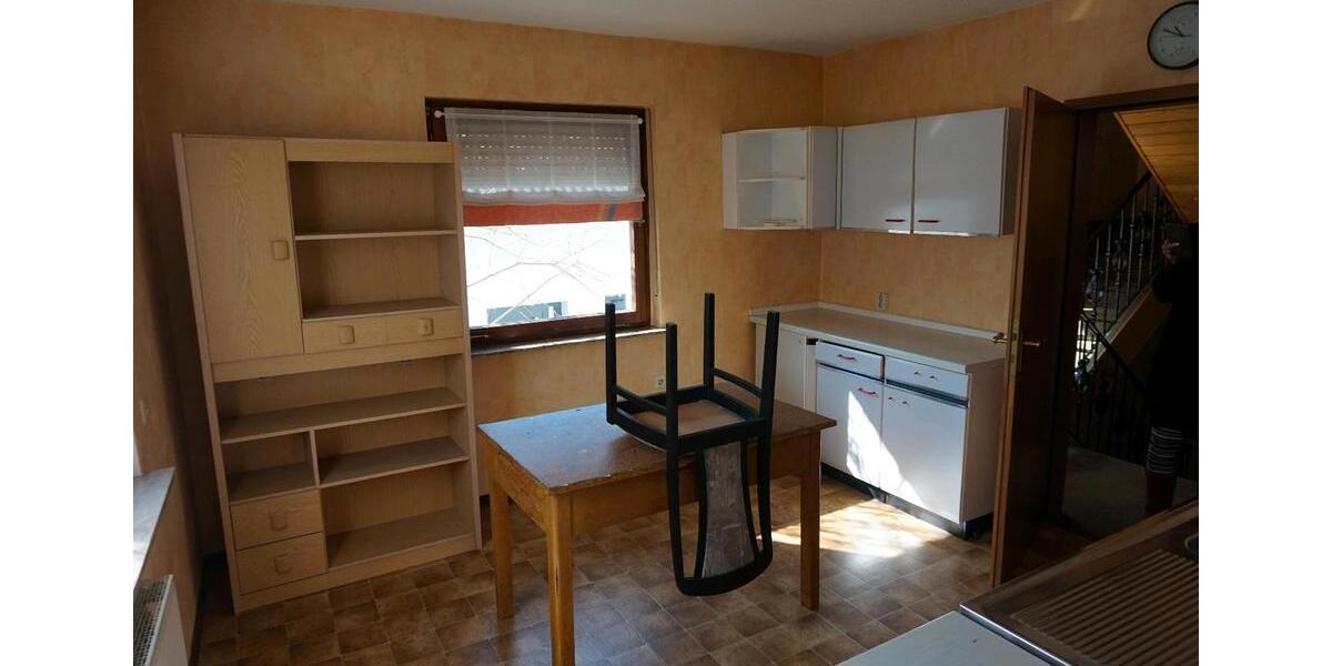 Einfamilienhaus Breidenbach - 7 Zimmer, 258 m&sup2;, 249.000&euro; | Angebot:26869708