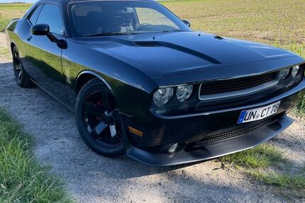 Dodge Challenger 174.000 km 13.800 &euro; Söhrewald 34320