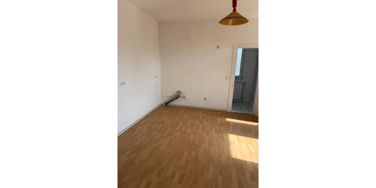 Etagenwohnung Bünde - 4 Zimmer, 93 m&sup2;, 900&euro; | Angebot:26315048