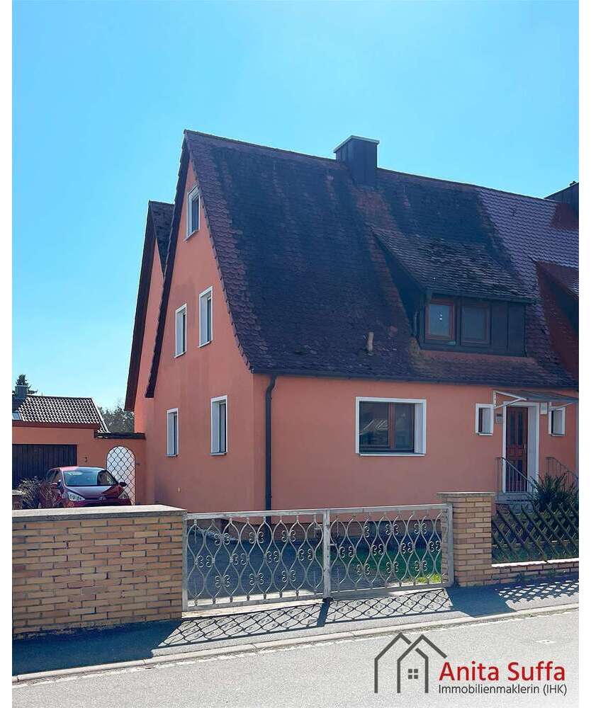 Haus zum Kaufen in Herzogenaurach 539.000 € 153 m²