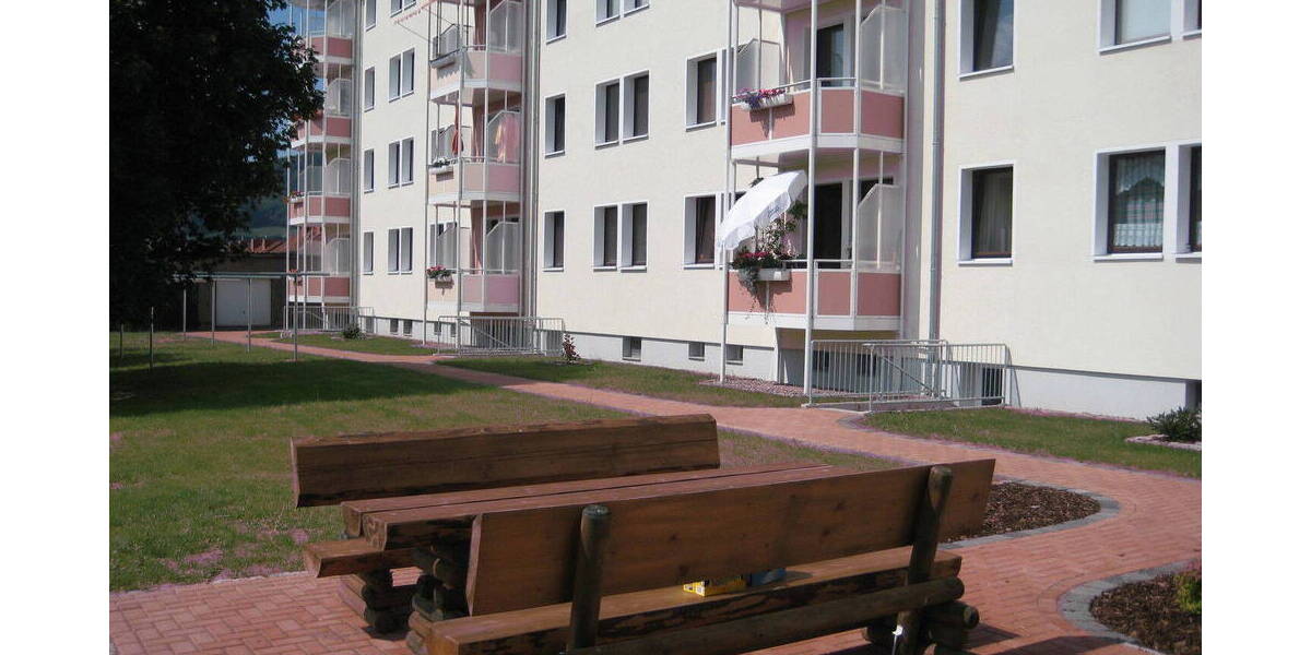 3 RW 60 qm 293€ kalt396€ warm Balkon 3 zimmer