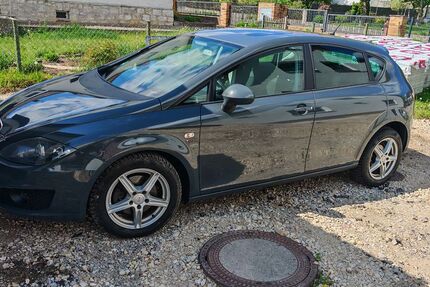 Seat Leon 166.000 km 5.699 &euro; Amberg 92224