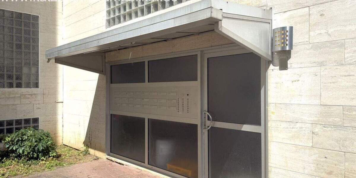 Charmante 3-Zimmer-Eigentumswohnung mit großem Balkon zu verkaufen 3 zimmer