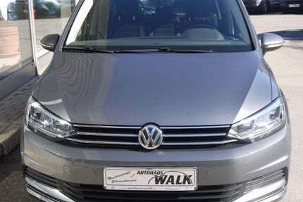 VW Touran 66.414 km 23.890 &euro; Pfullendorf 88630