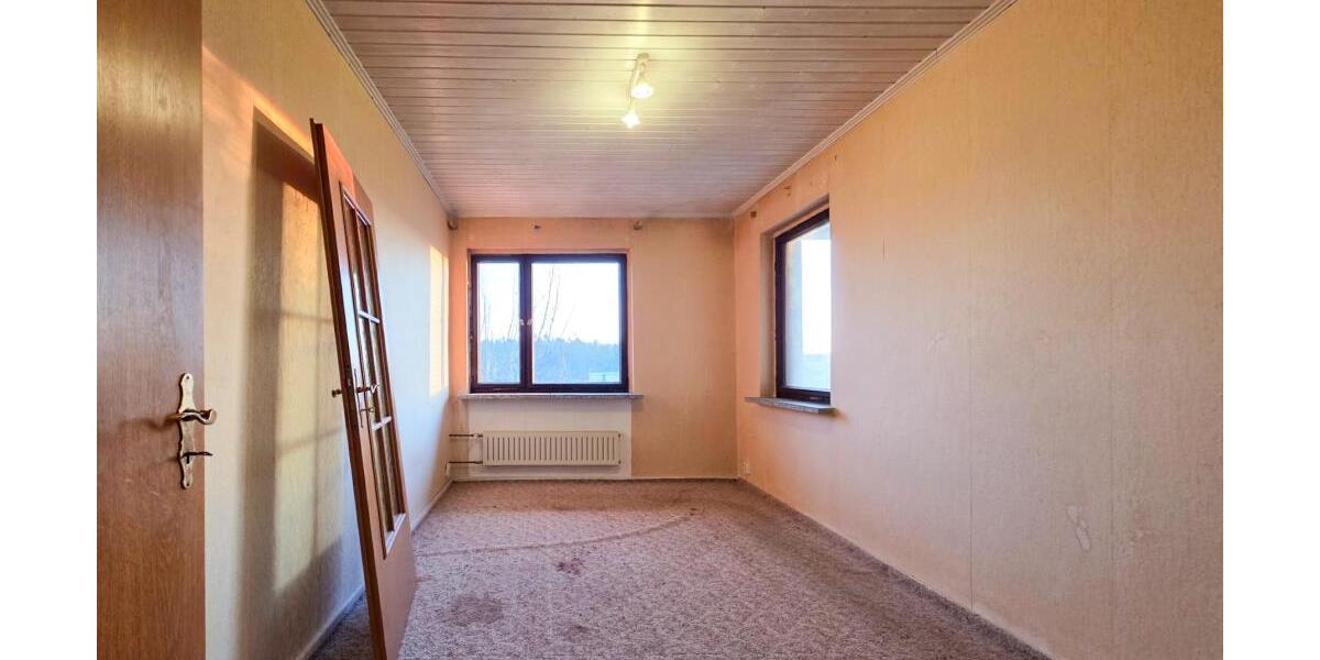 Einfamilienhaus in ruhiger Stadtrandlage von Gera – solides Haus mit Potenzial! *Provisionsfrei! - Einfamilienhaus Gera Leumnitz | Angebot:26376586