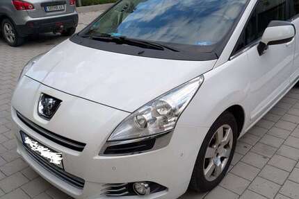 Peugeot 5008 295.000 km 2.950 € Regensburg 93053