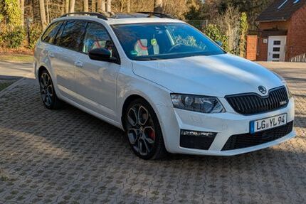Skoda Octavia 155.000 km 16.900 &euro; Soderstorf 21388
