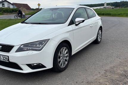 Seat Leon 125.000 km 8.500 &euro; Wassenach 56653