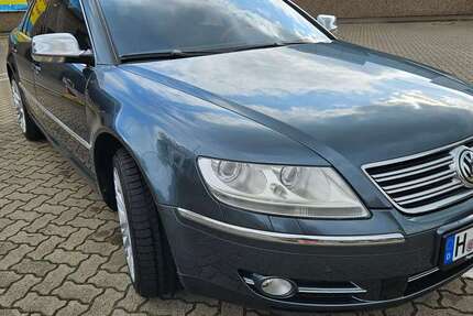 VW Phaeton