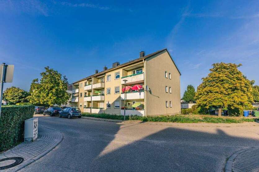 Wohnung zum Mieten in Grünstadt 819 € 82.41 m²