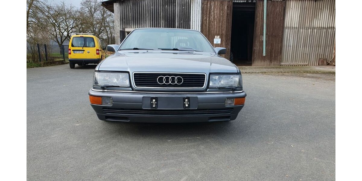 Audi V8 334.000 km 8.999 &euro; Kördorf 56370