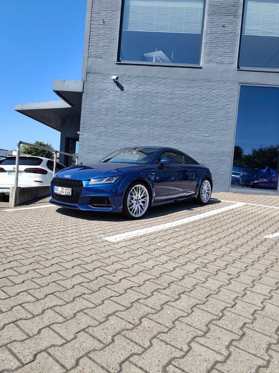 Audi TT 230.000 km 16.000 € Asbach 53567