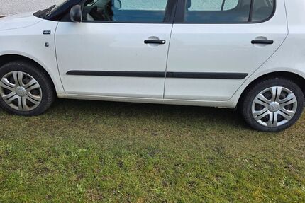 Skoda Fabia 123.000 km 5.800 &euro; Burladingen 72393