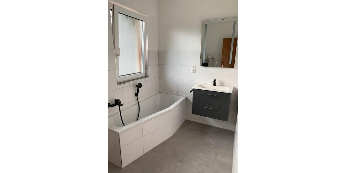 Einfamilienhaus Mudersbach - 3 Zimmer, 150 m&sup2;, 1.450&euro; | Angebot:26025467