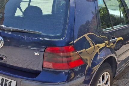 VW Golf 220.825 km 1.150 &euro; Bühlertal 77830