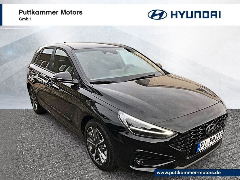 i30