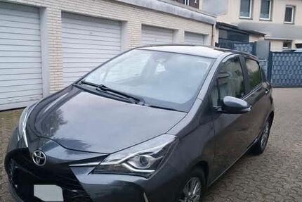 Toyota Yaris 90.900 km 10.990 &euro; Bochum 44795