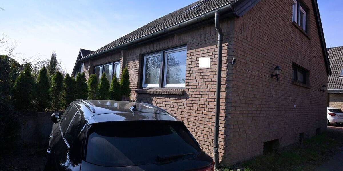 Gewerbeobjekt Burgwedel Großburgwedel - 4 Zimmer, 135 m&sup2;, 200.000&euro; | Angebot:26815836