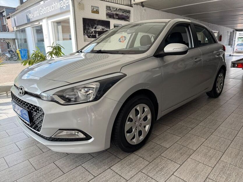i20