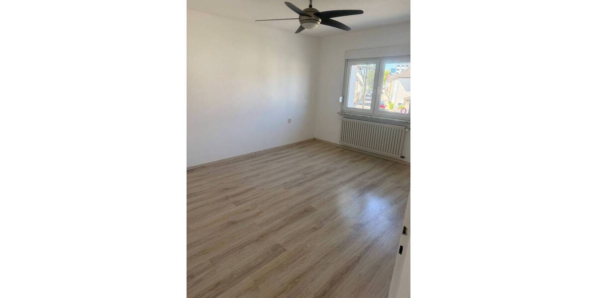 Einfamilienhaus Flörsheim Flörsheim - 4 Zimmer, 100 m&sup2;, 1.890&euro; | Angebot:26419950