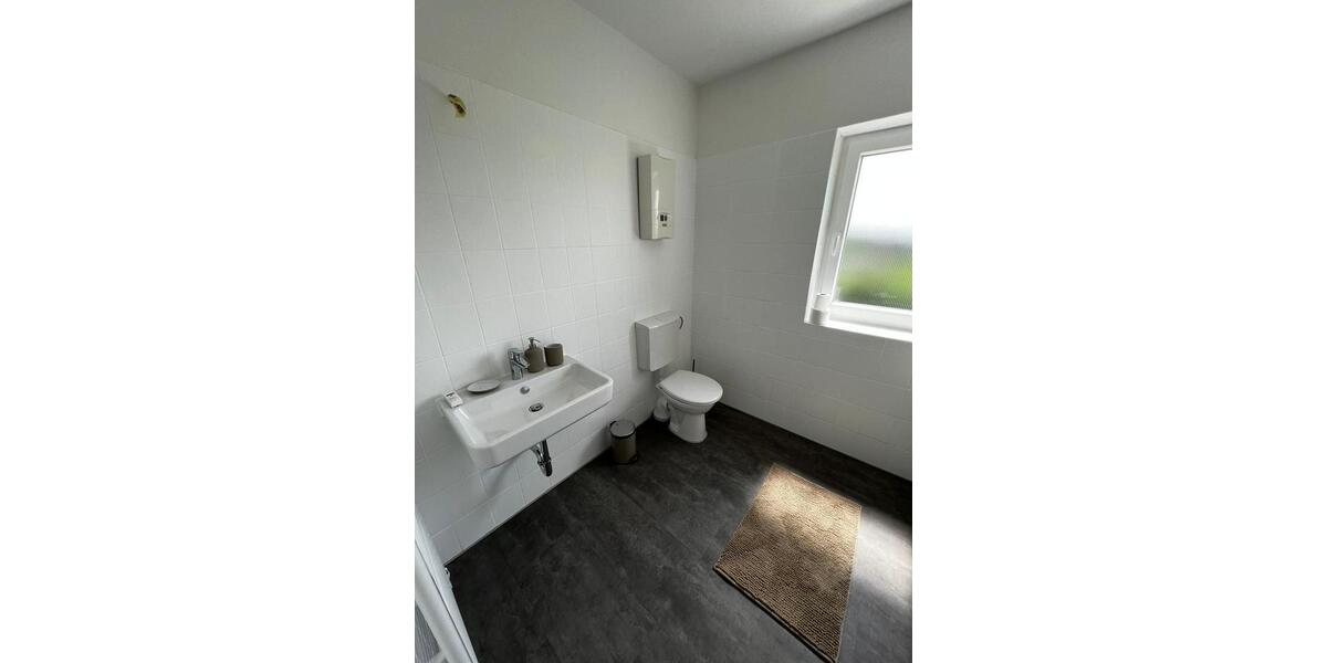 Etagenwohnung Leichlingen (Rheinland) - 3 Zimmer, 70 m&sup2;, 950&euro; | Angebot:25994043