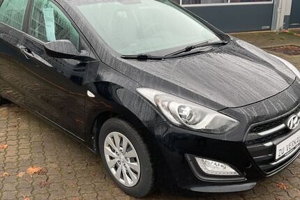 Hyundai i30 85.424 km 9.250 &euro; Herzberg am Harz/Pöhlde 37412