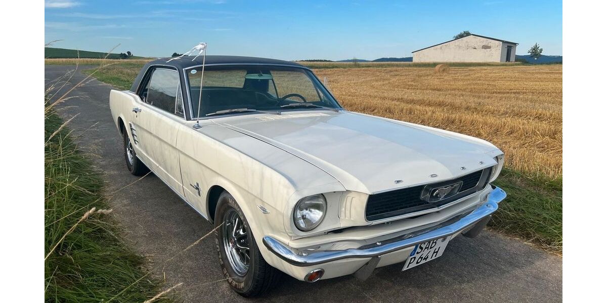 Ford Mustang 70.000 km 29.000 &euro; Saarburg 54439
