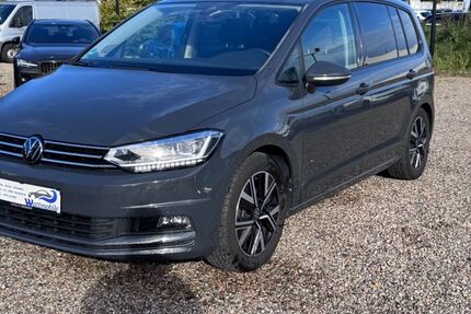 VW Touran 47.500 km 29.740 &euro; Rendsburg 24768