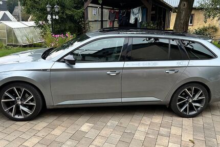 Skoda Superb 161.000 km 18.500 € Limbach-Oberfrohna 09212
