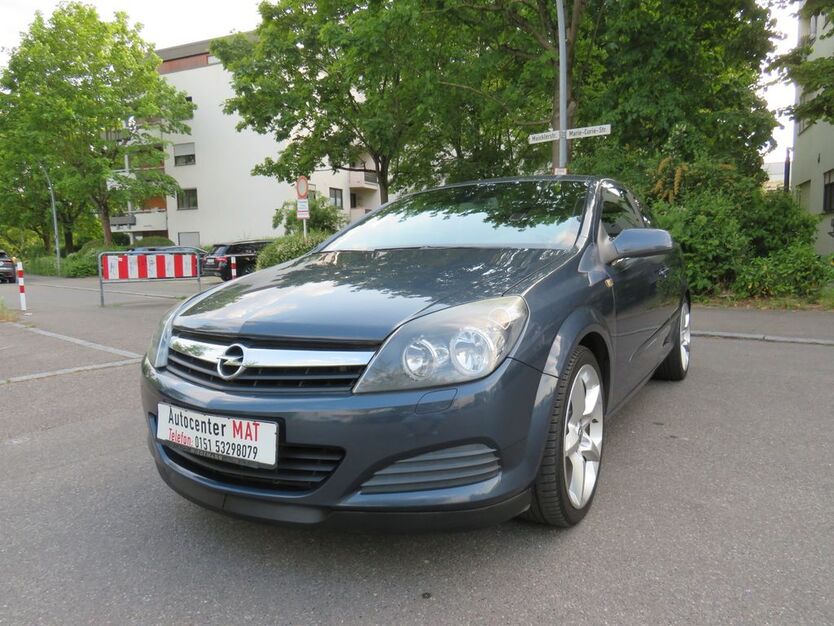 Opel Astra 189.000 km 3.950 € Fellbach 70736