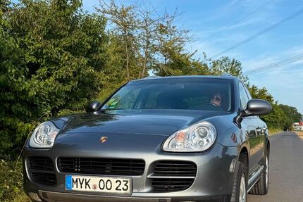 Porsche Cayenne 285.000 km 5.200 &euro; Herborn 35745