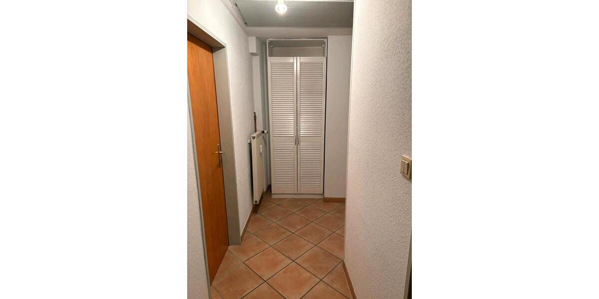 Dachgeschoßwohnung Eltville am Rhein Hattenheim - 2 Zimmer, 51 m&sup2;, 560&euro; | Angebot:25107022